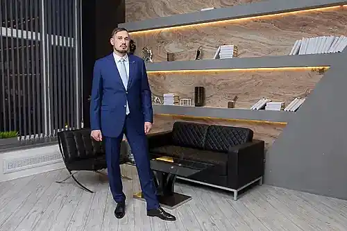 Бизнес портрет | фотосессия сотрудников компании 