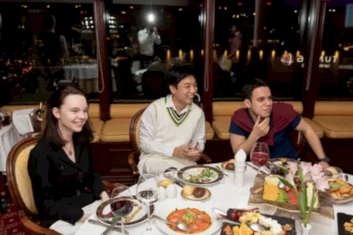 День рождения в ресторане Панорама | отель Золотое кольцо  