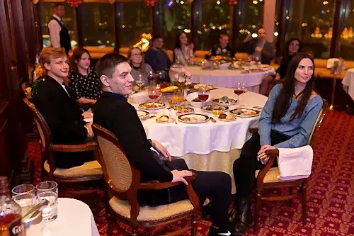 День рождения в ресторане Панорама | отель Золотое кольцо  