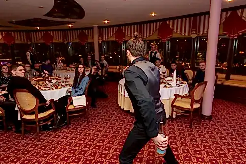 День рождения в ресторане Панорама | отель Золотое кольцо  