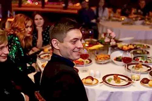 День рождения в ресторане Панорама | отель Золотое кольцо  