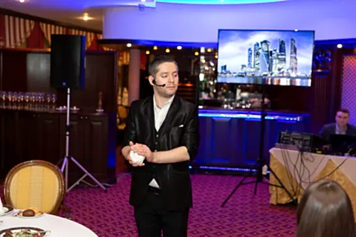 День рождения в ресторане Панорама | отель Золотое кольцо  