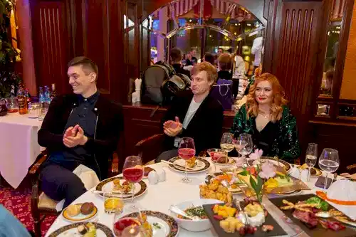 День рождения в ресторане Панорама | отель Золотое кольцо  