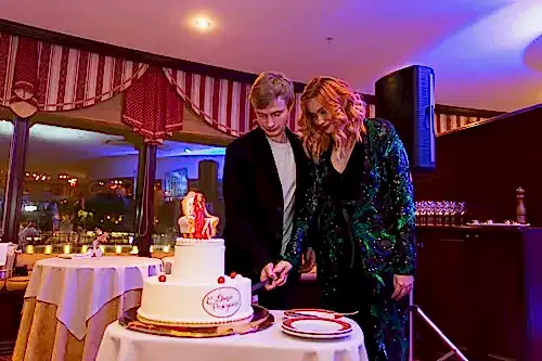 День рождения в ресторане Панорама | отель Золотое кольцо  